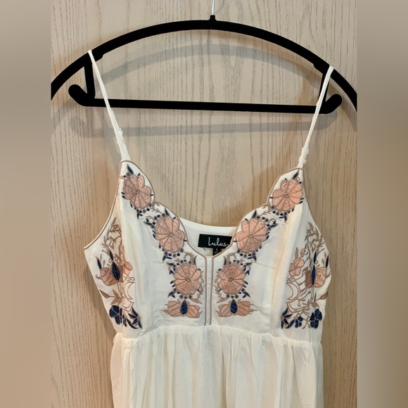 🆕NWT Lulu's white Spaghetti strap mini Dress with Embroidery - Picture 7 of 15